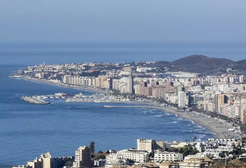 Hotel Villa De Laredo