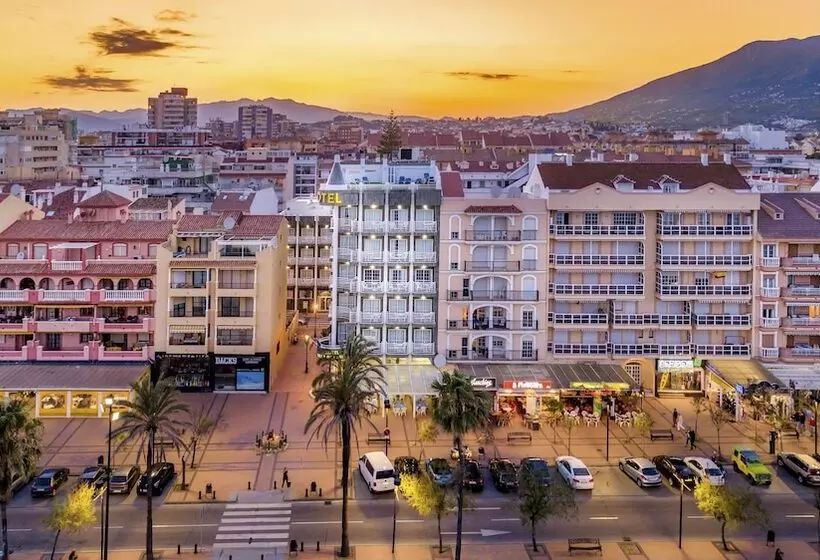 Hotel Villa De Laredo