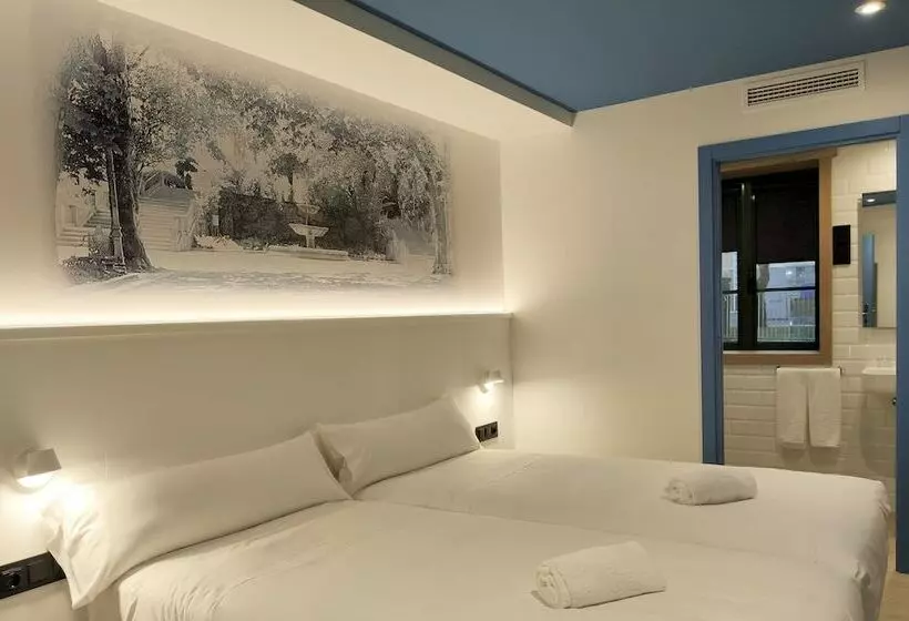 פונדק Alameda Rooms Santiago