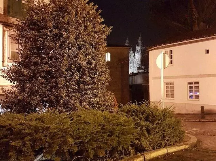 פונדק Alameda Rooms Santiago