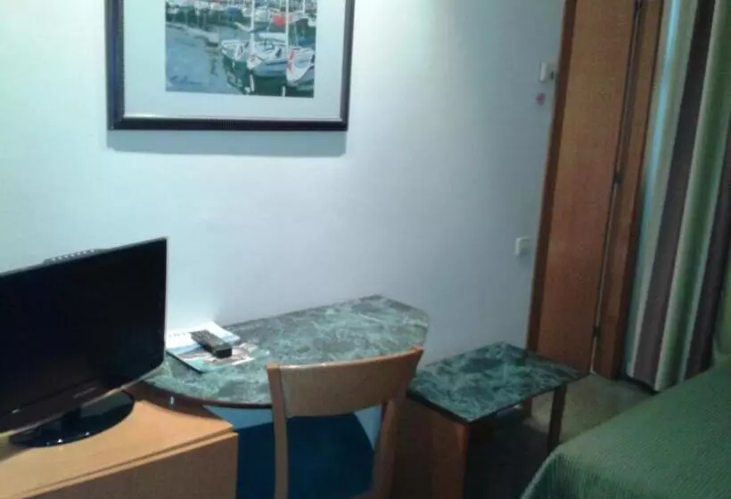 Hotelli Hostal Meson Pepa