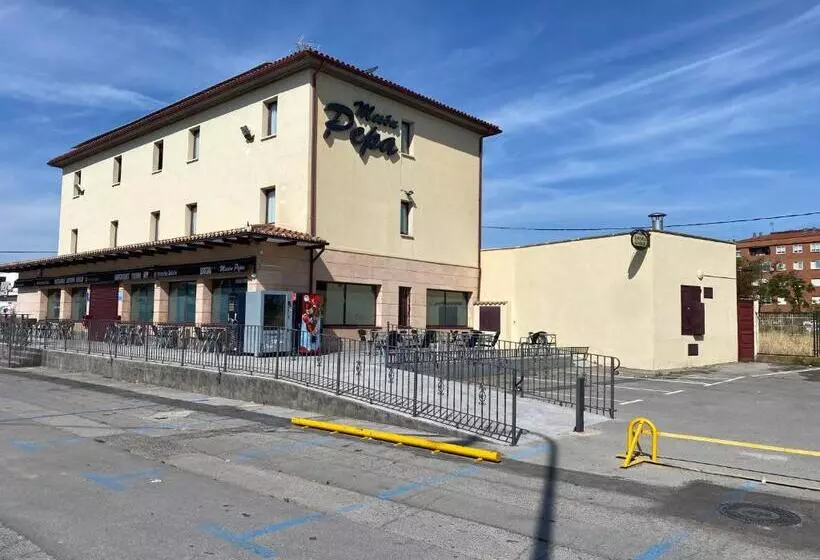 Hotelli Hostal Meson Pepa