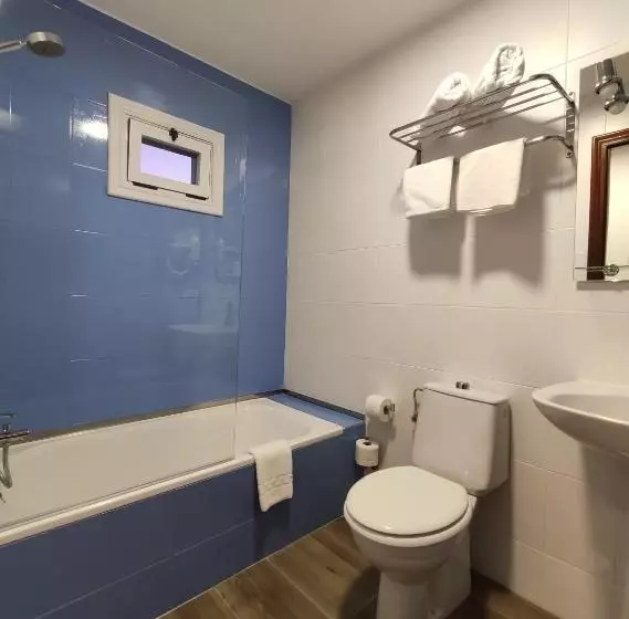 בית מלון כפרי Hostal Restaurante Paris