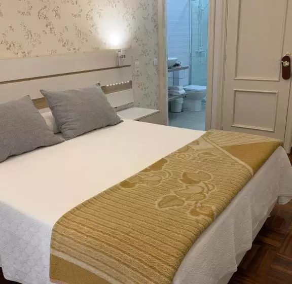 Hotel Hostal San Fernando