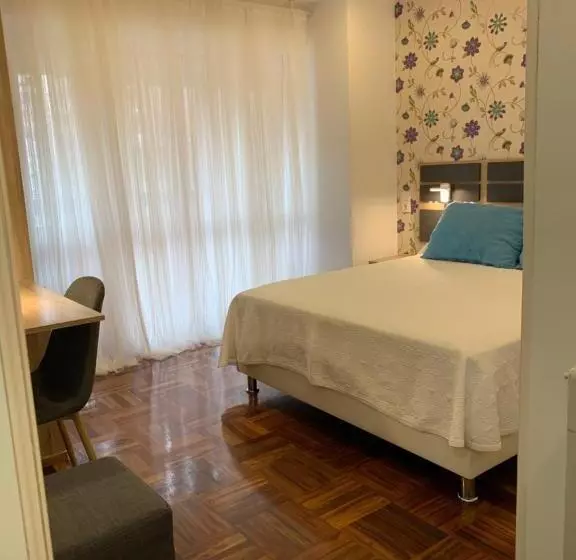 Hotel Hostal San Fernando