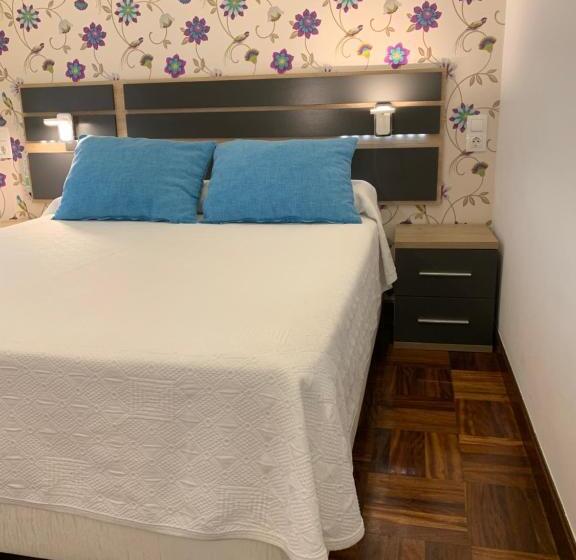 هتل Hostal San Fernando