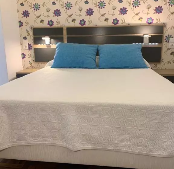 Hotel Hostal San Fernando