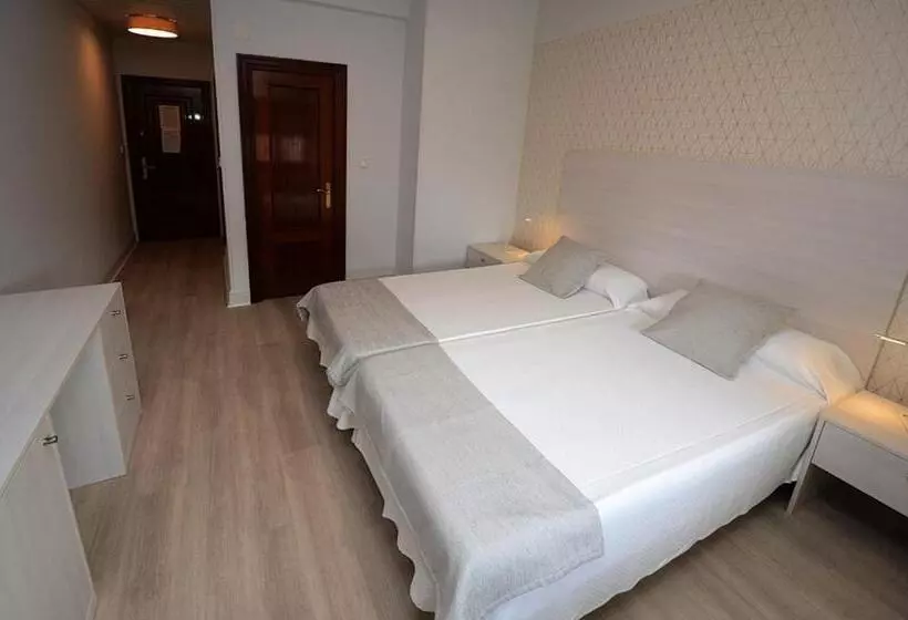 فندق Hostal Vista Alegre