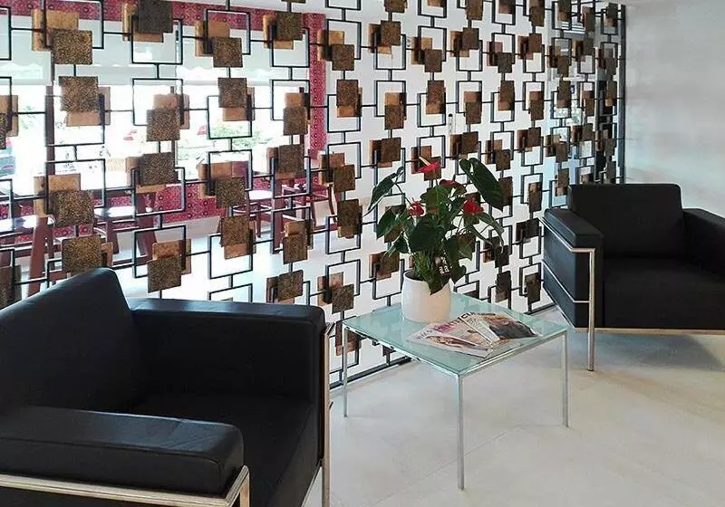 فندق Hostal Vista Alegre