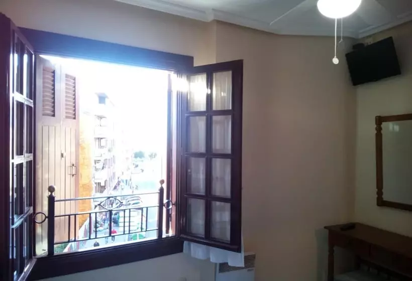 Hotel Pensión Los Fronterizos