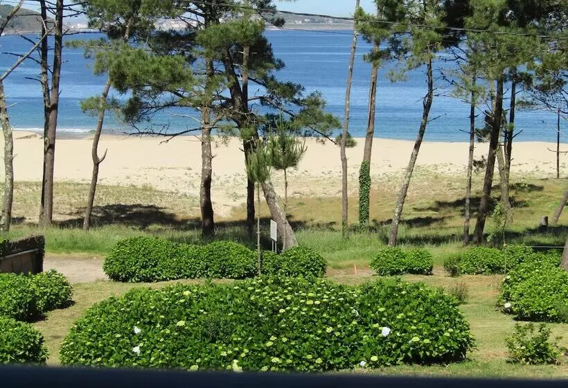 Отель Playa De Lago