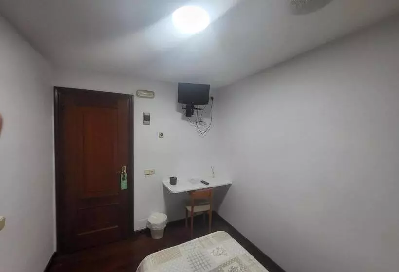 Hotel Hostal La Frontera