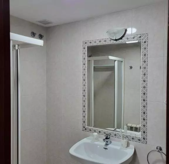 Hotel Hostal La Frontera