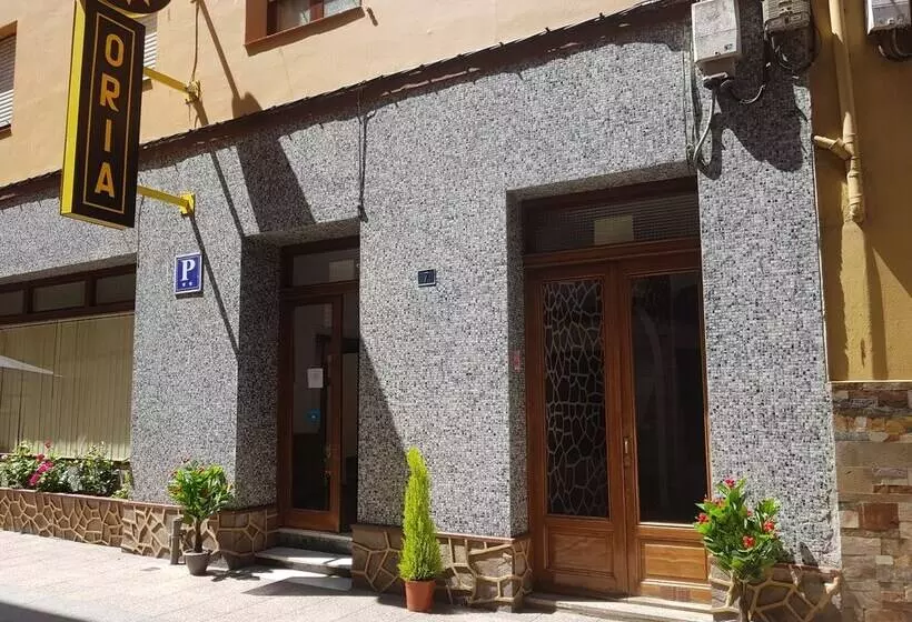 فندق Pensión Oria