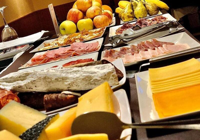 فندق فئة نجمة واحدة La Petite Boheme