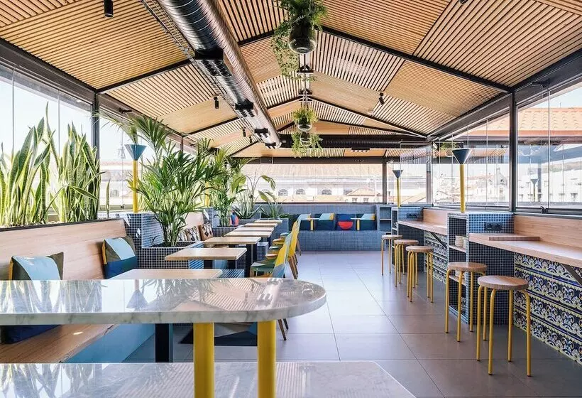 مسافرخانه Sleep N Atocha B Corp Certified