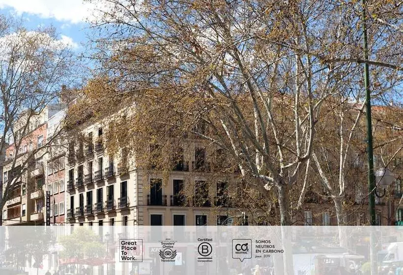 مسافرخانه Sleep N Atocha   B Corp Certified