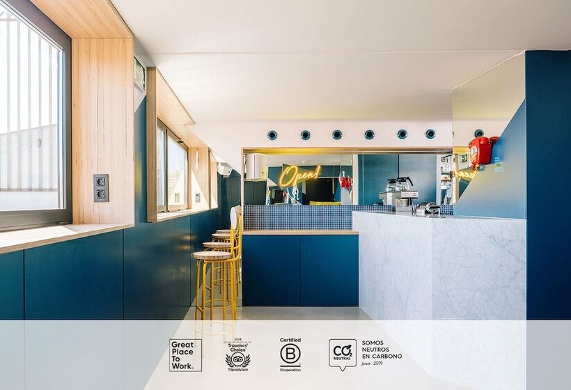 مسافرخانه Sleep N Atocha B Corp Certified