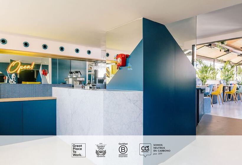 مسافرخانه Sleep N Atocha B Corp Certified