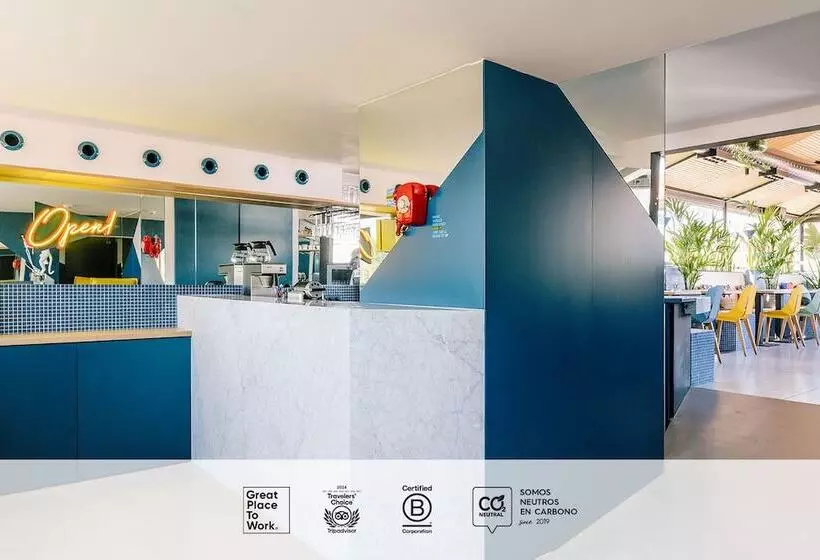 مسافرخانه Sleep N Atocha   B Corp Certified