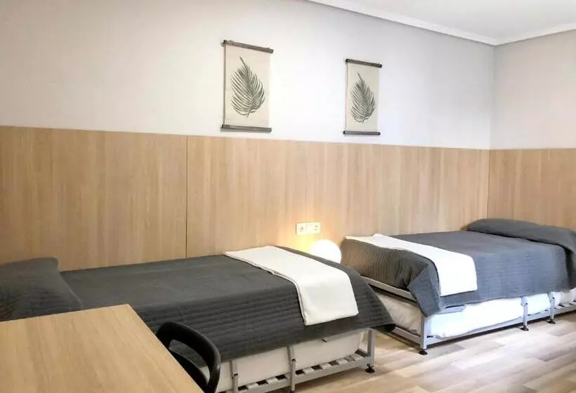 Szálloda Bearan Bar & Rooms