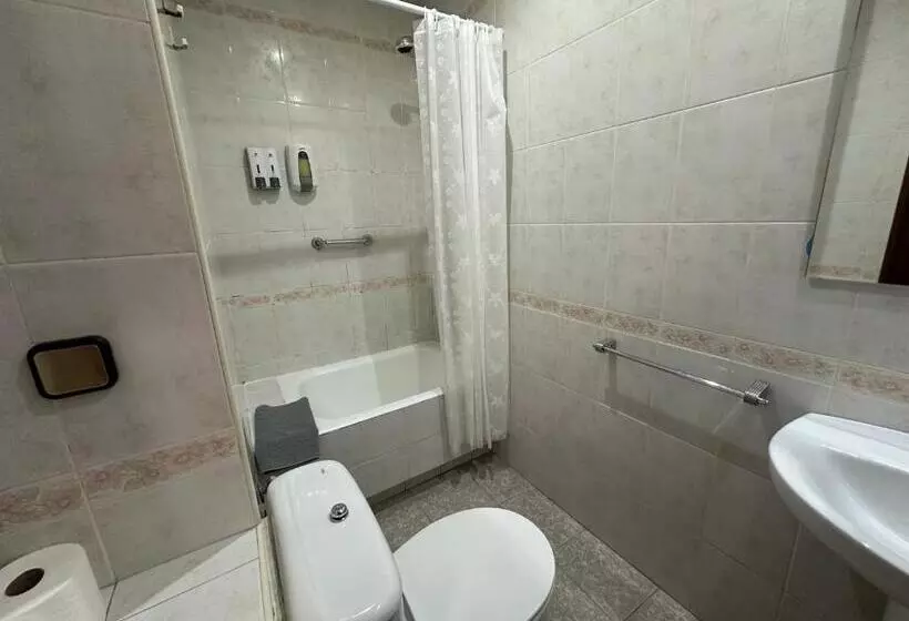 Hôtel Hostal Arrate