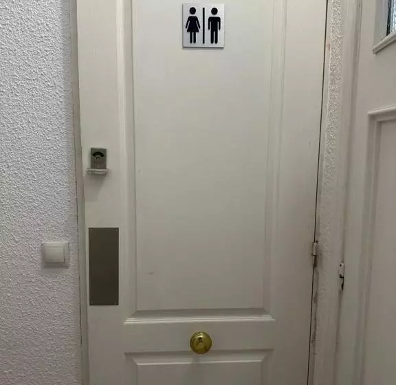 Hôtel Hostal Arrate