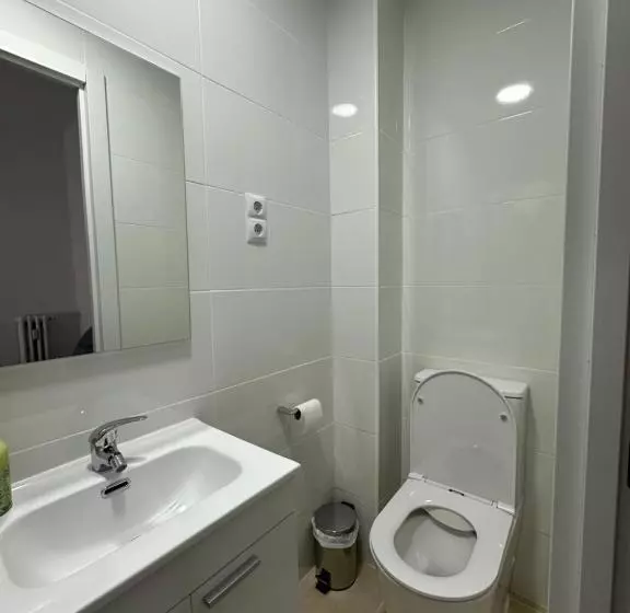 Hôtel Hostal Arrate