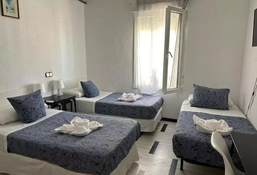 Hôtel Hostal Arrate