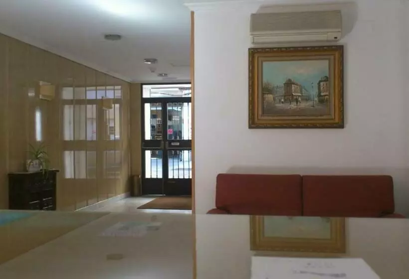 Отель Hostal Juanito