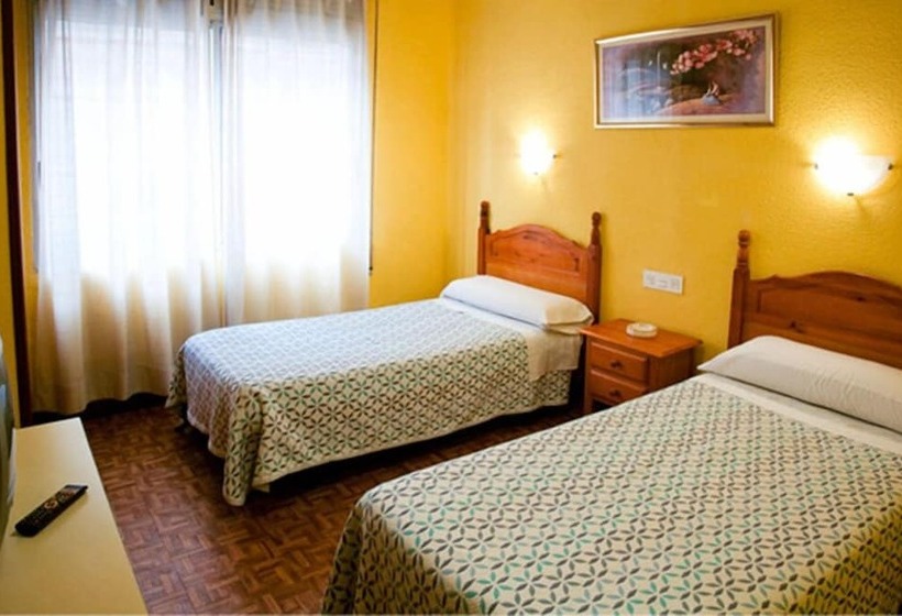 בית מלון כפרי Hostal Temiño