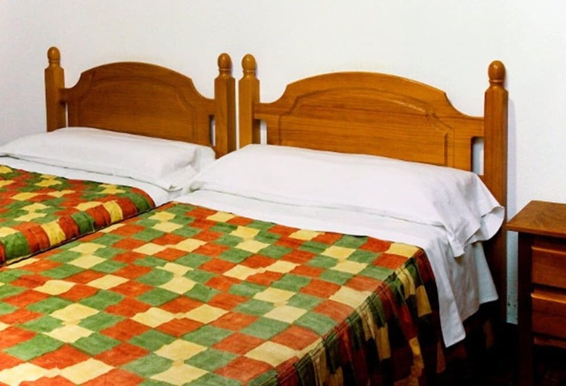 בית מלון כפרי Hostal Temiño
