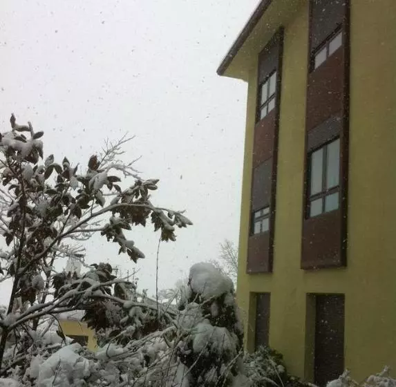 ホテル Mirasierra