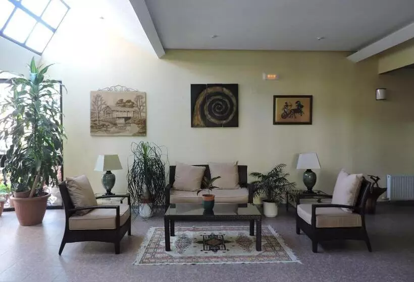 ホテル Mirasierra