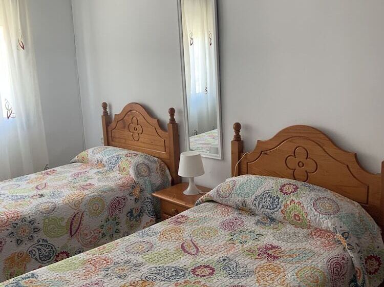 בית מלון כפרי Hostal Mediterráneo