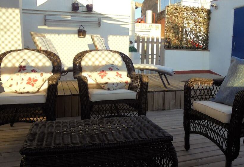 پانسیون Elite Hotel Gay Men Only