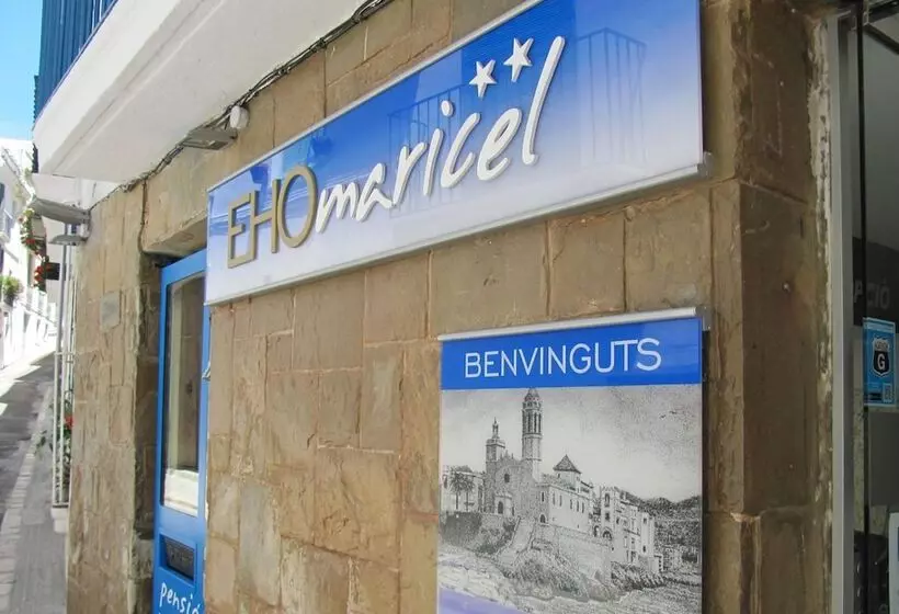 بنسيون Elite Hotel   Gay Men Only