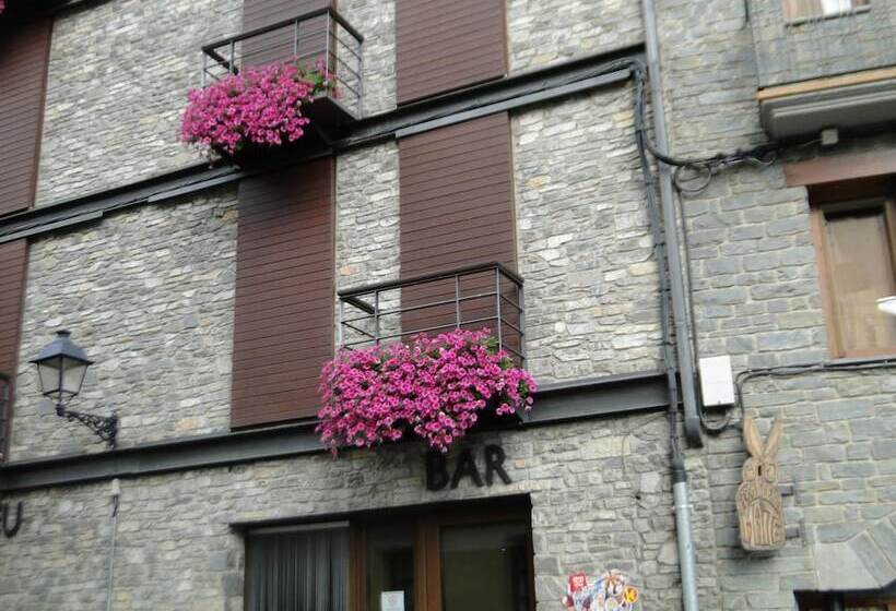 פנסיון Pensio La Creu