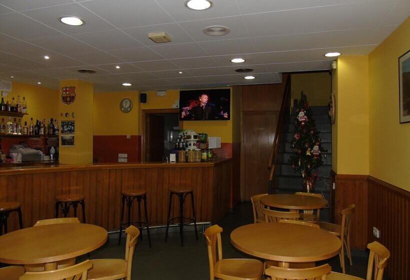 פנסיון Pensio La Creu