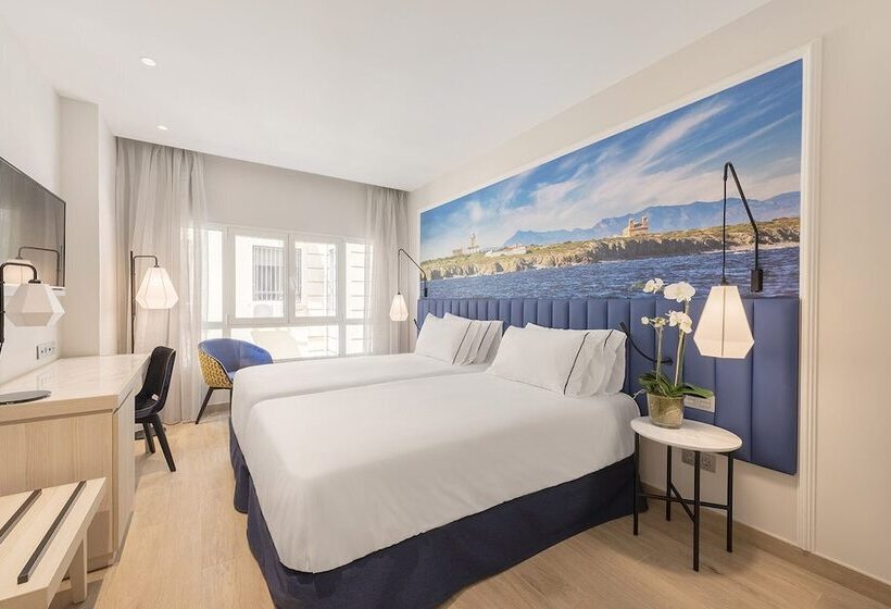 هتل Eurostars Mediterranea Plaza