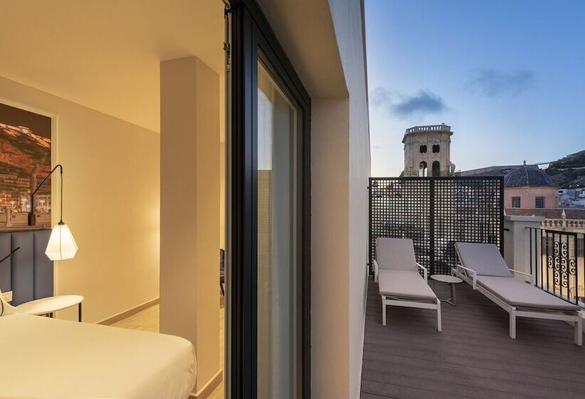 هتل Eurostars Mediterranea Plaza