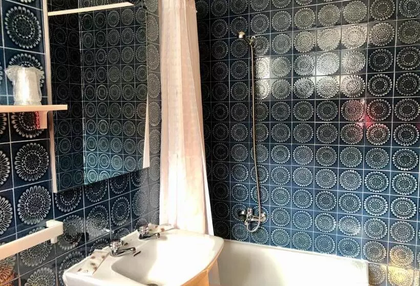 ホテル Hostal Pirineos Meliz