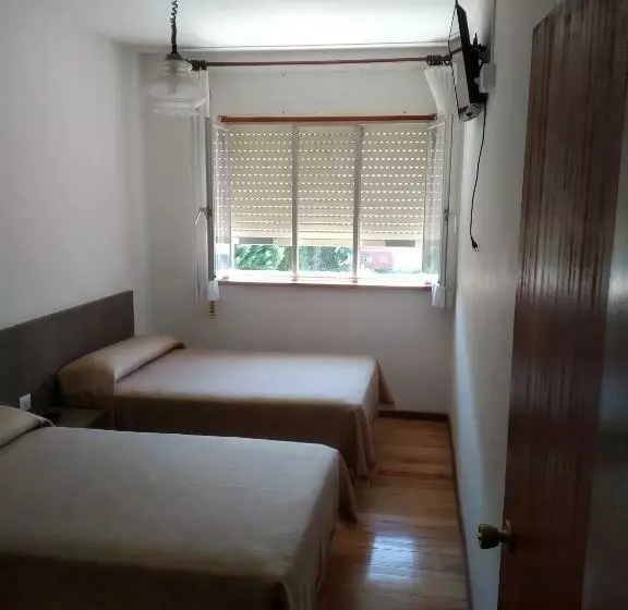 فندق Hostal Residencia Presidente