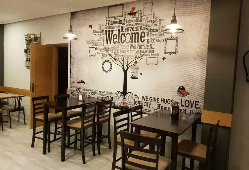 בית מלון כפרי Hostal Restaurante El Abuelo