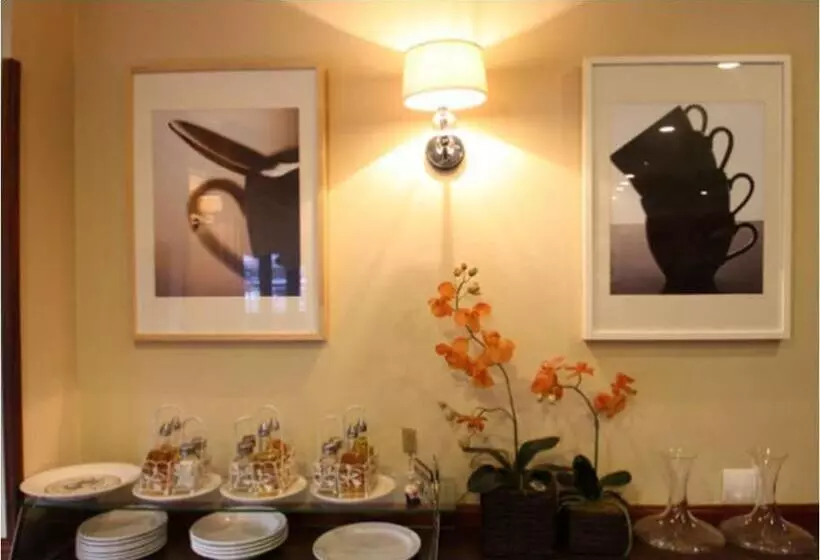 בית מלון כפרי Hostal Restaurante Méndez El Guardia