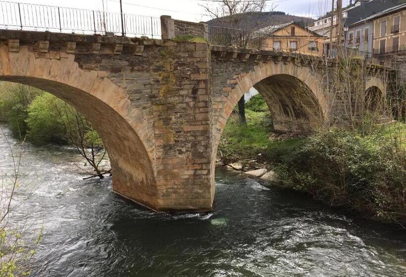 Hotel Hostal Restaurante Méndez El Guardia