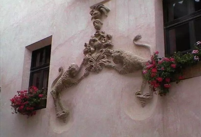 Отель Los Leones Adults Only