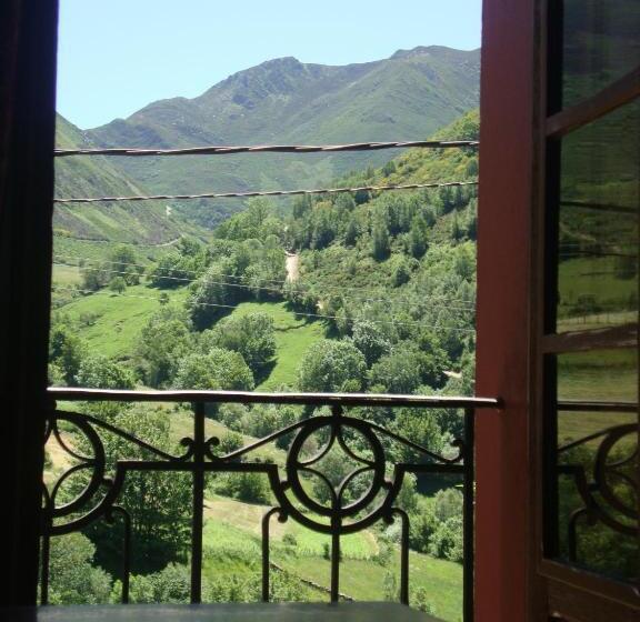 田舎風ホテル Rural Genestoso