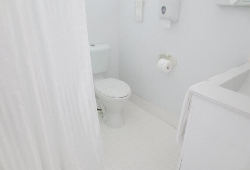 Aspley Pioneer Motel