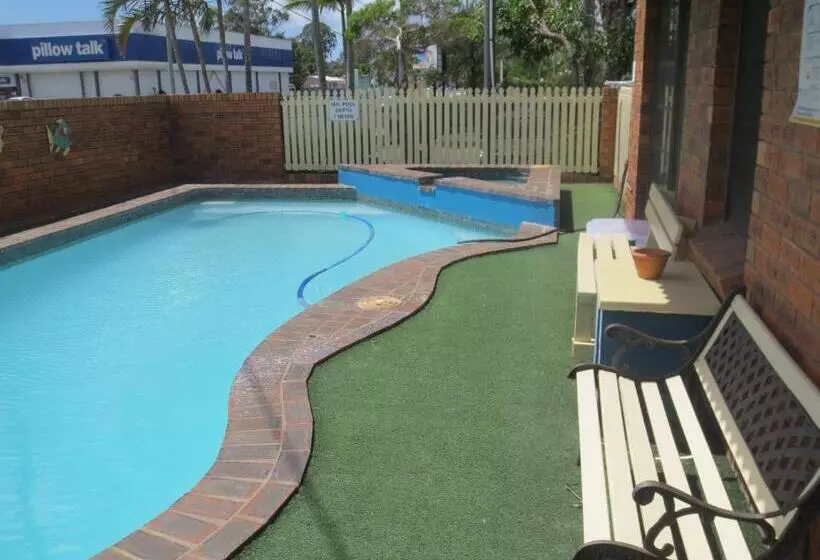 Aspley Pioneer Motel